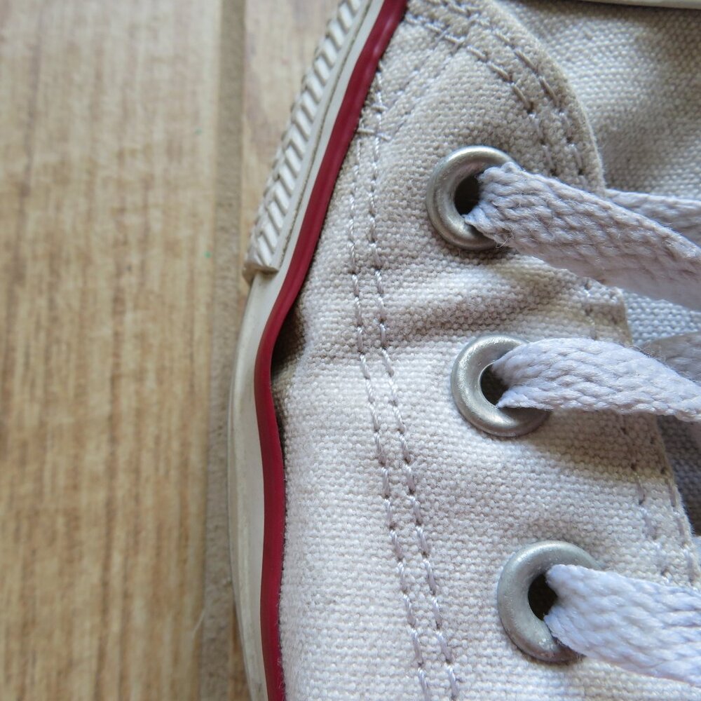 Converse Chuck Taylor All Star White Low Top Sneakers Women's 6 Men's 4 - Picture 8 of 11